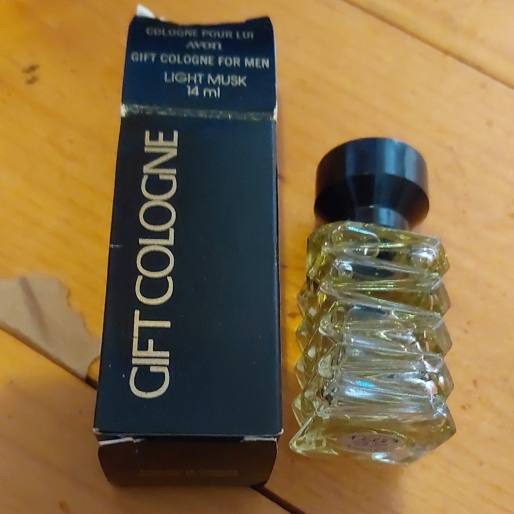 Vintage Avon Miniature Mens Light Musk Cologne 14ml Box Rare